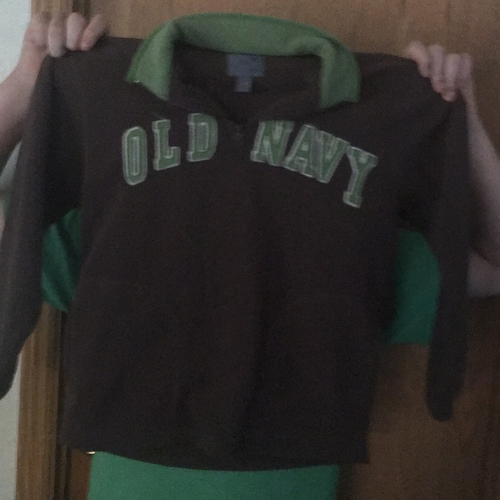Old navy youth fleece shirt